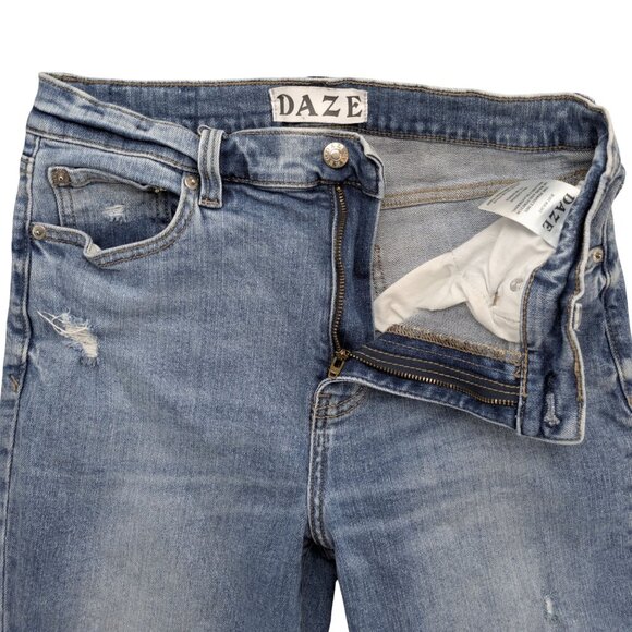 Daze Shy Girl Crop Flare Jeans Womens Light Blue Ripped Distressed Fringe Sz 28 - Picture 4 of 10